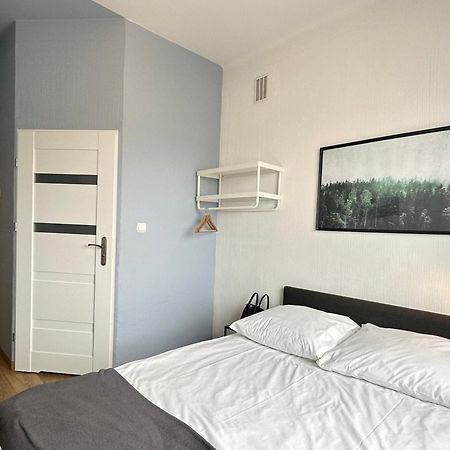 Premium Hostel & Bistro - Hostelpremium Pl Мелец Экстерьер фото