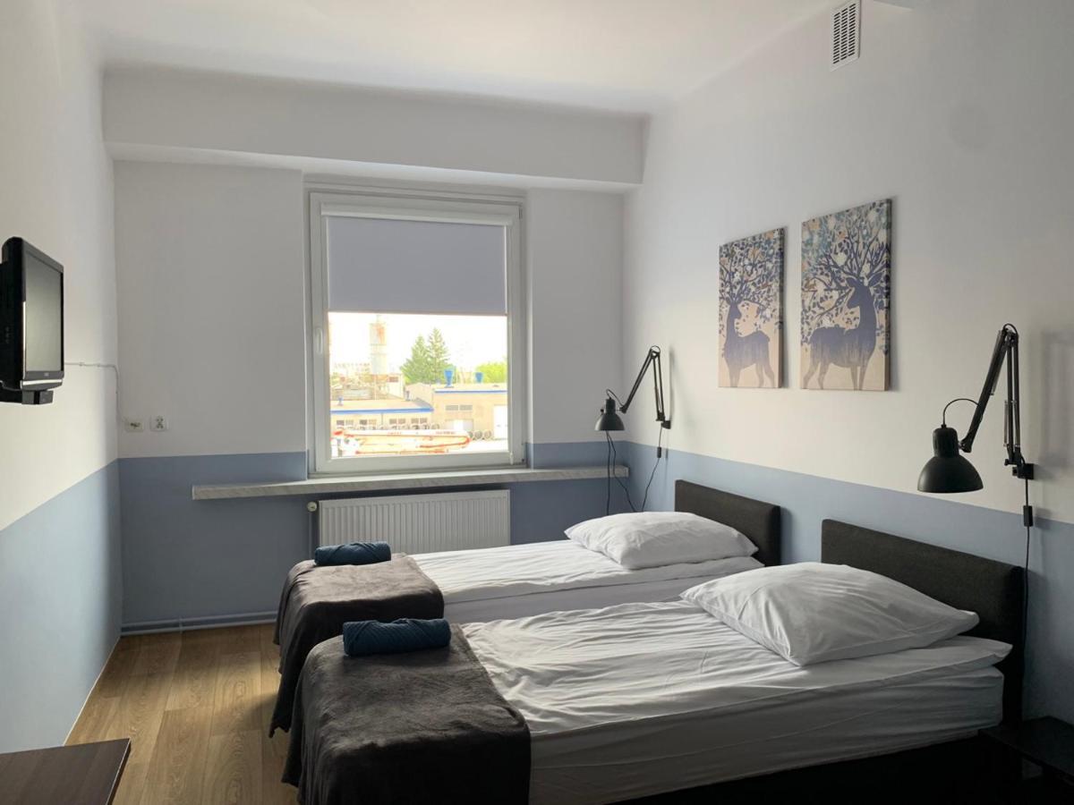 Premium Hostel & Bistro - Hostelpremium Pl Мелец Экстерьер фото