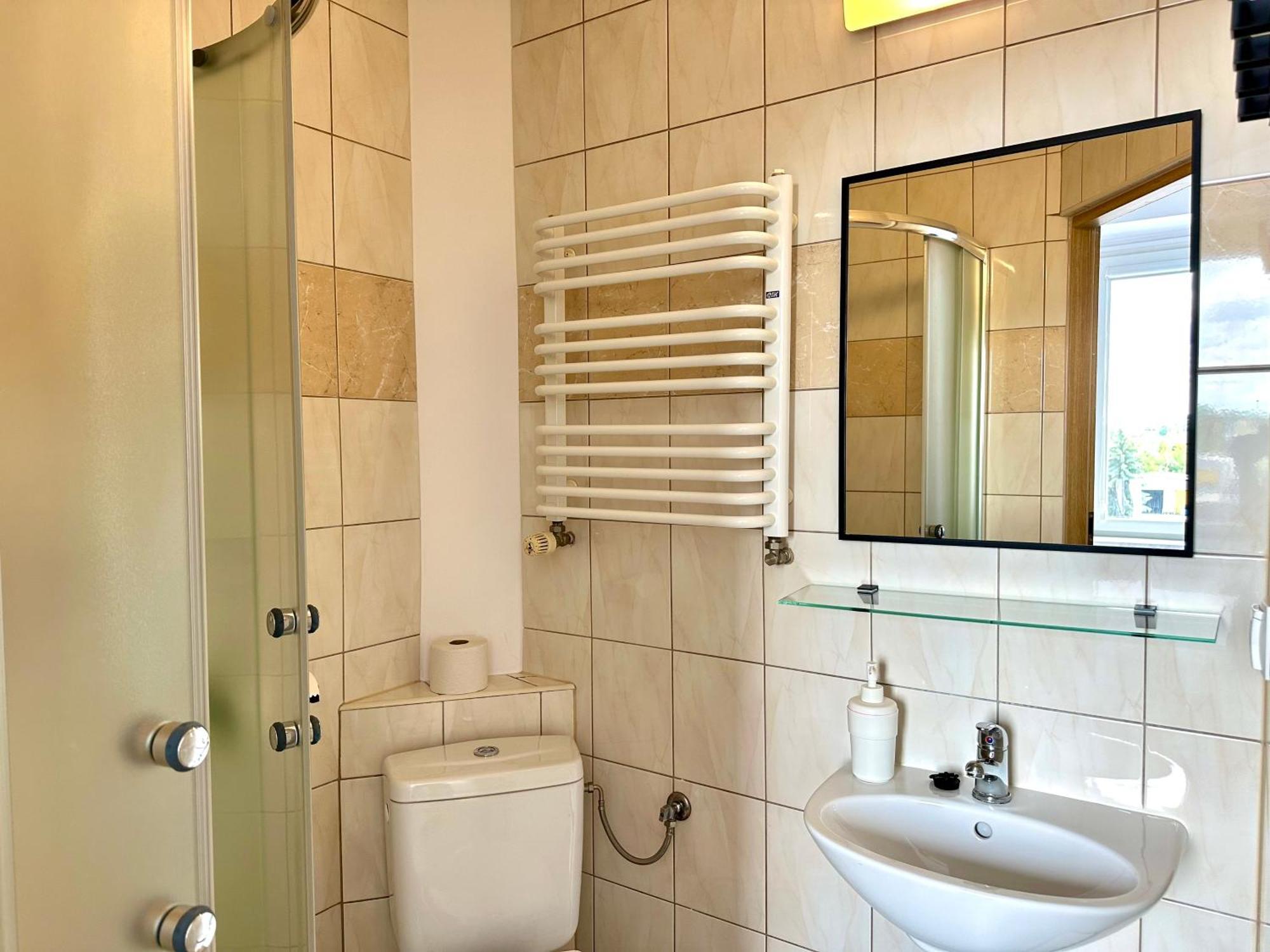 Premium Hostel & Bistro - Hostelpremium Pl Мелец Номер фото